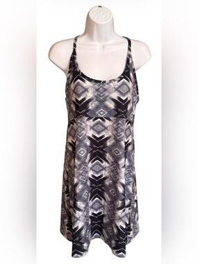 Tehama Athletic Dress M Built In Bra Racerback